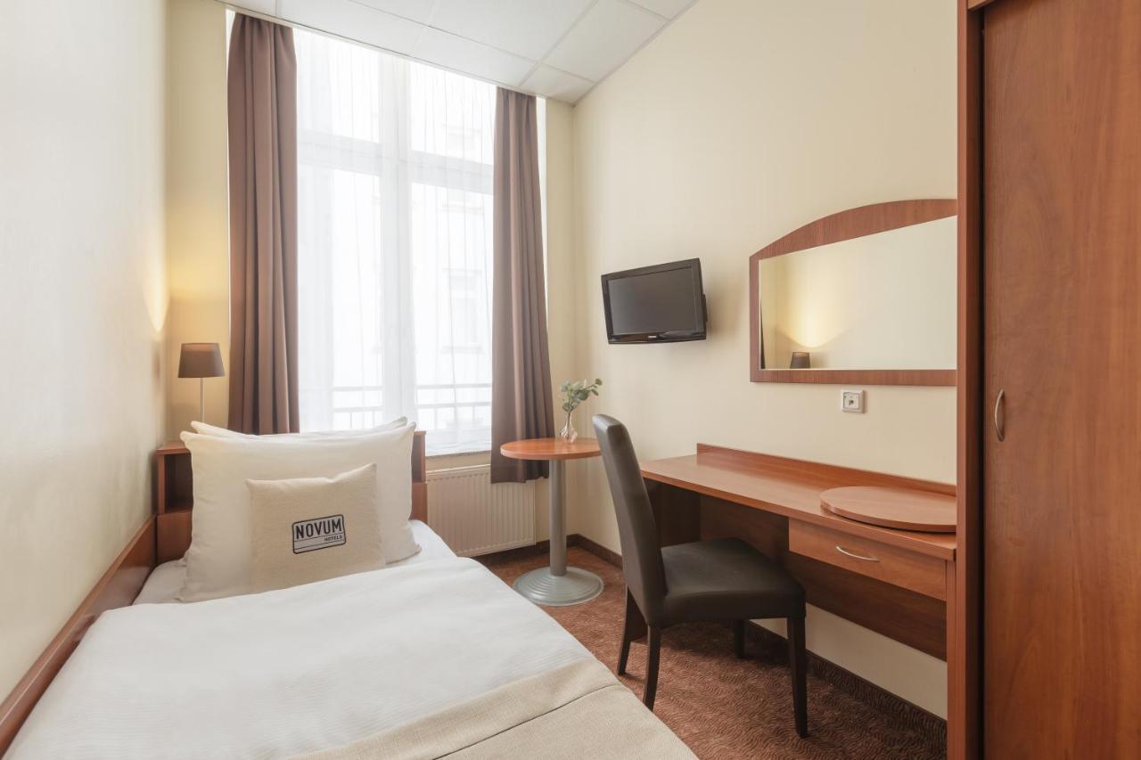 Economy Single Room,1268556112:JPEG