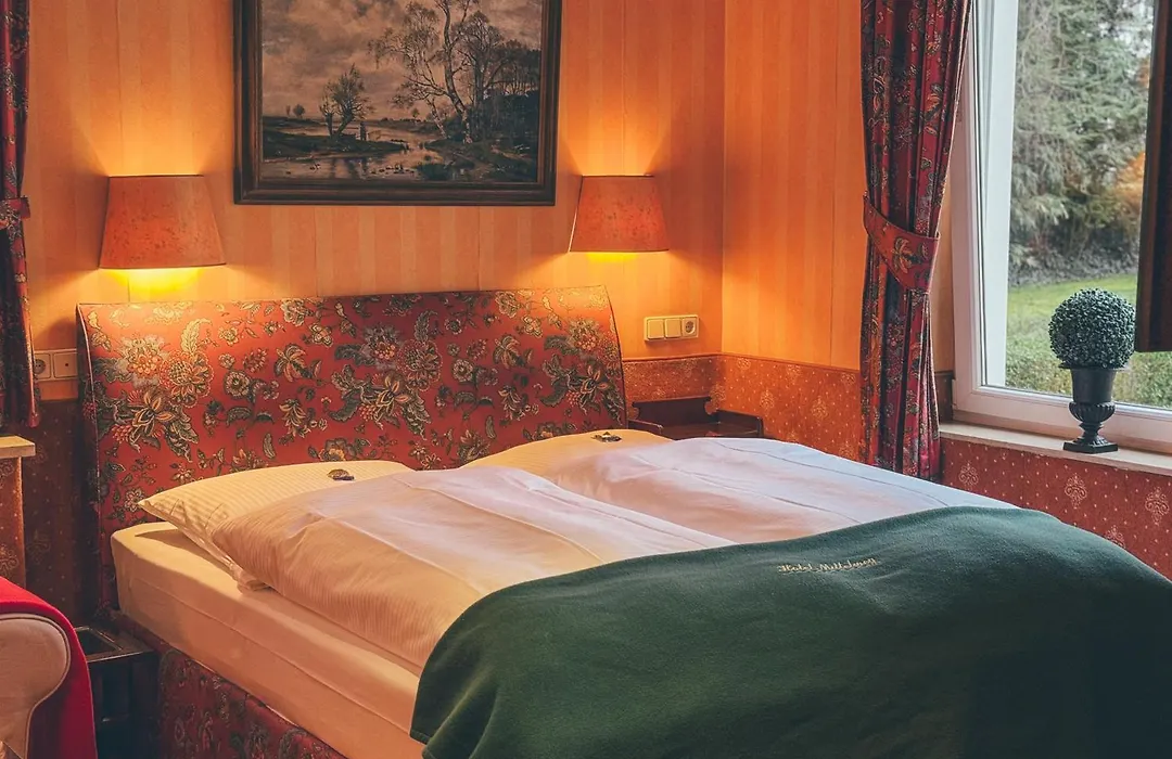 Hotel Mittelweg-1
